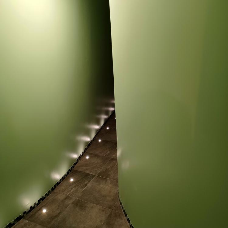 Installation de plafonds en toile tendue, Golfe de Saint-Tropez, Var par Budvar Construction